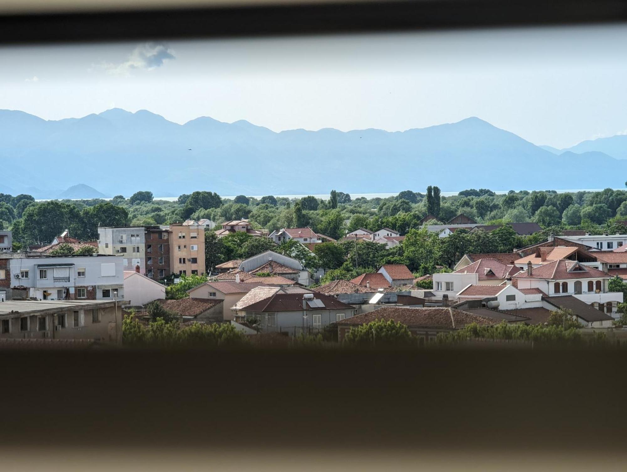 Arbi'S Apartment Shkoder Luaran gambar